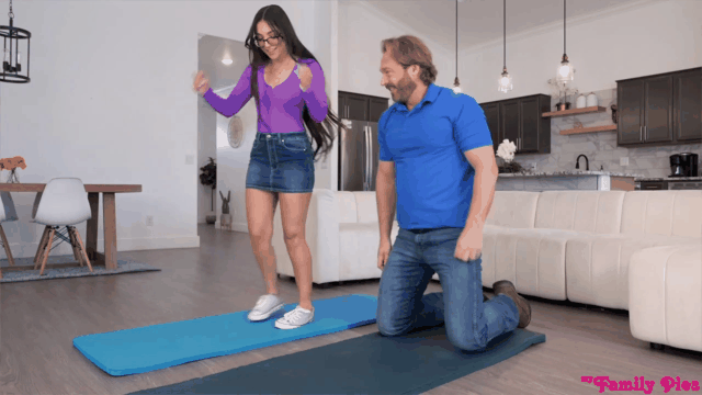 Teaching My Stepdaughter About Sex_start97s_1s.gif