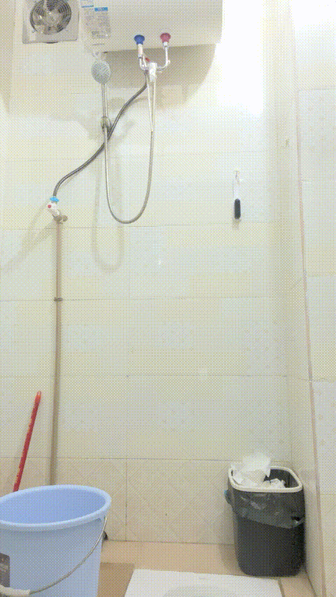 VID_20230923_184701_937_p40.gif