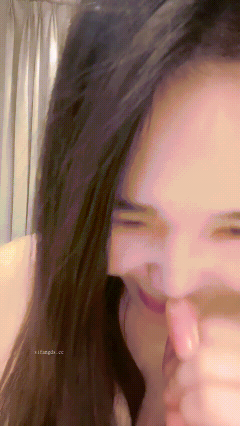 【月亮躲在云朵】肉肉女神天花板！极品炮架_身材绝绝子！_2_p20_compressed.gif.gif