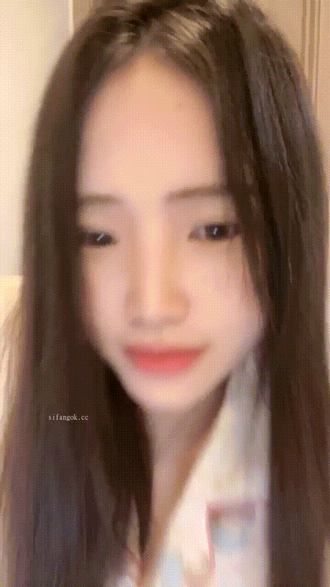 G奶女神【月亮躲在云朵】这个大蜜臀 是最好看 最舒服的 馒头美鲍自慰喷水 (4)_p5_comp.gif