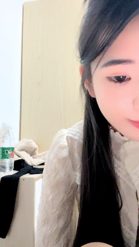 我不是学妹_校花级JK女神_美到爆_馒头逼_G奶抖动_喷尿_揉逼_自慰_疯狂扣穴_18_p20.gif.gif