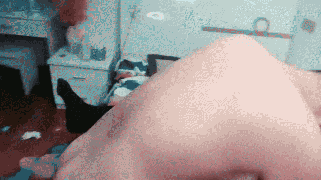 1 (4).gif
