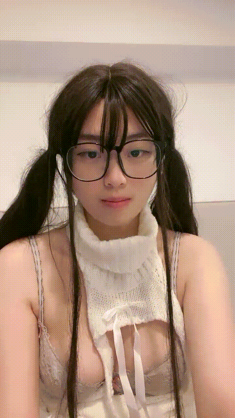 菠萝果酱__4_1_tjyr8_p20_compressed.gif
