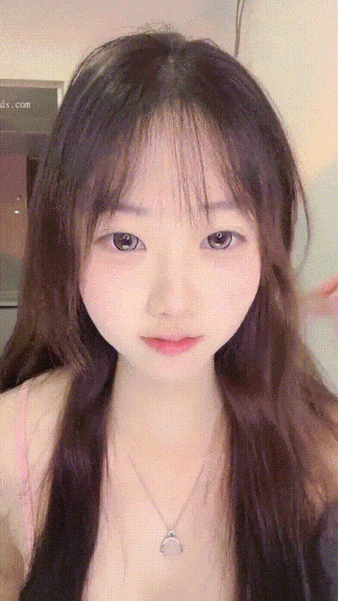 恋爱小白_清纯系校花_激情裸舞_激情扣穴自慰_2_p20 (2).gif