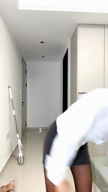 2 (5)_compressed.gif