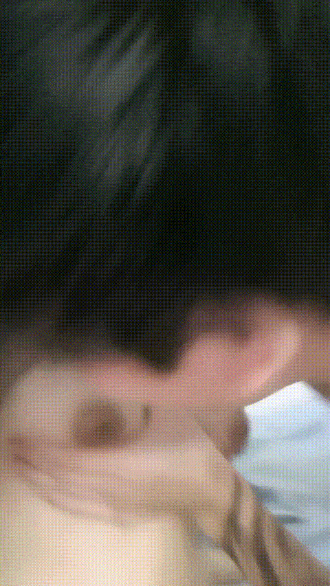 你的小月月_20251211-012807172_p80 (2).gif