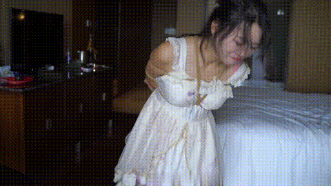 美束映画 度假酒店的绳缚假日_p60.gif