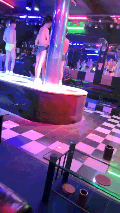 99340481_#_548nk_p20_compressed.gif