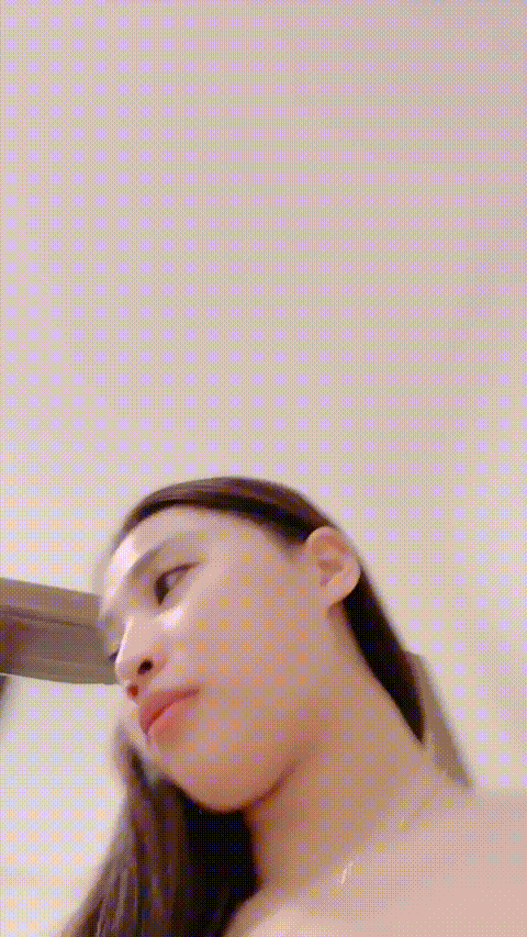 极品御姐女神【黑和白】全身白皙粉嫩 美乳长腿嫩穴 自慰抠逼高潮喷水 连续几次喷水 又.gif