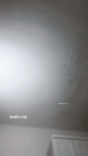 一只兔兔呀_20250728_231018_start6500s_1s.gif