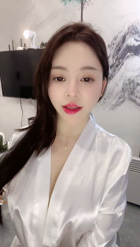 人间白月光_烤红薯_01_p80.gif