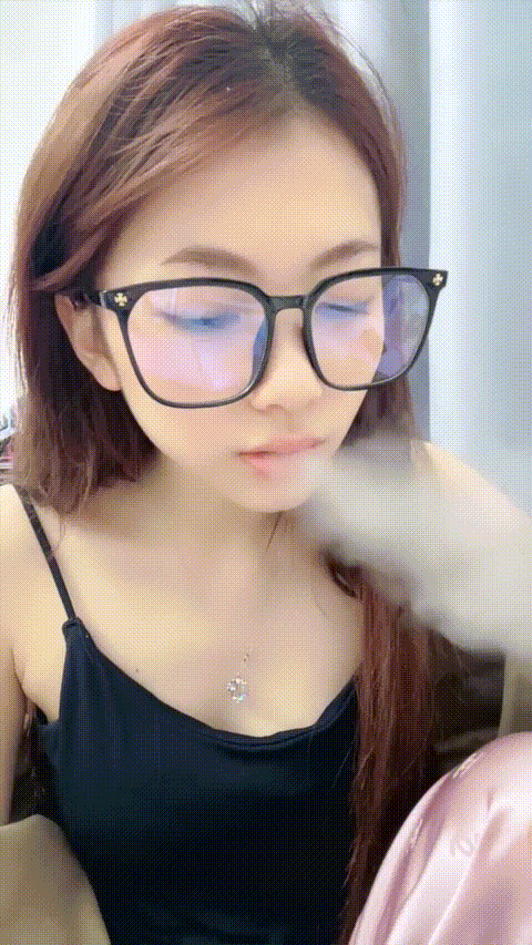 chen晚晴_20251217-215602412_p5.gif