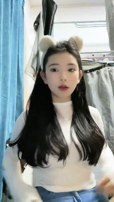 我不是学妹_校花级JK女神_美到爆_馒头逼_G奶抖动_喷尿_揉逼_自慰_疯狂扣穴_13_p60_com.gif