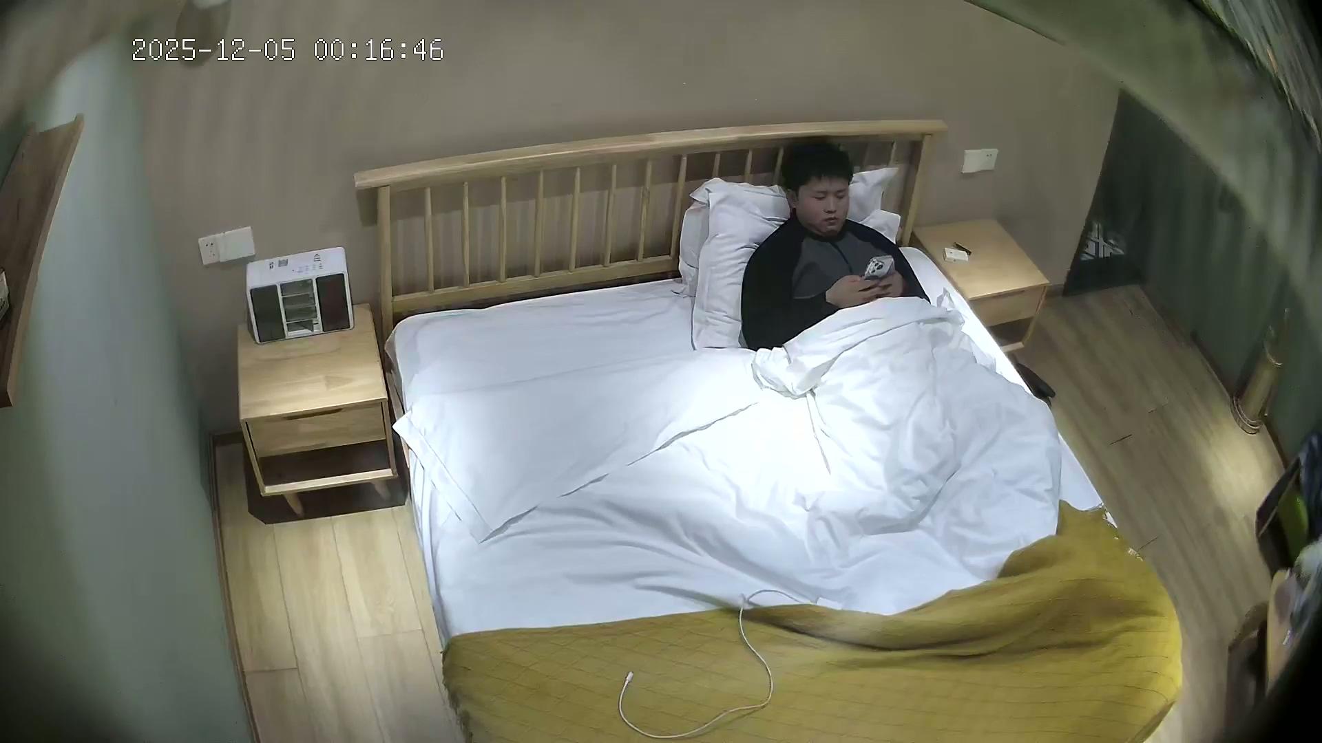 1.mp4_20251206_130705.363.jpg