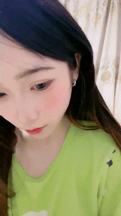 更多视频请在tg收藏夹输入@zhubo101241 (1)231_p60 (2).gif