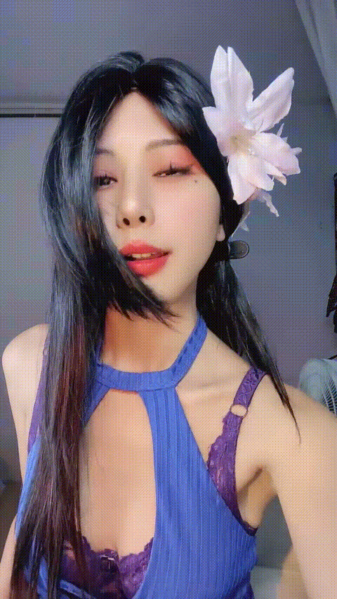 蘸点蜜桃酱_20260210_211445_p80_compressed.gif