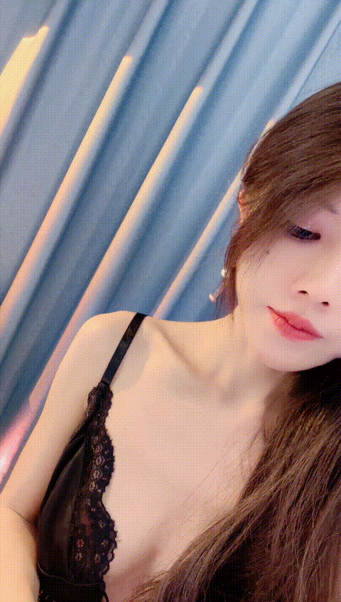 #洛瑶__7_4_7_7p4w0_p20_compressed.gif