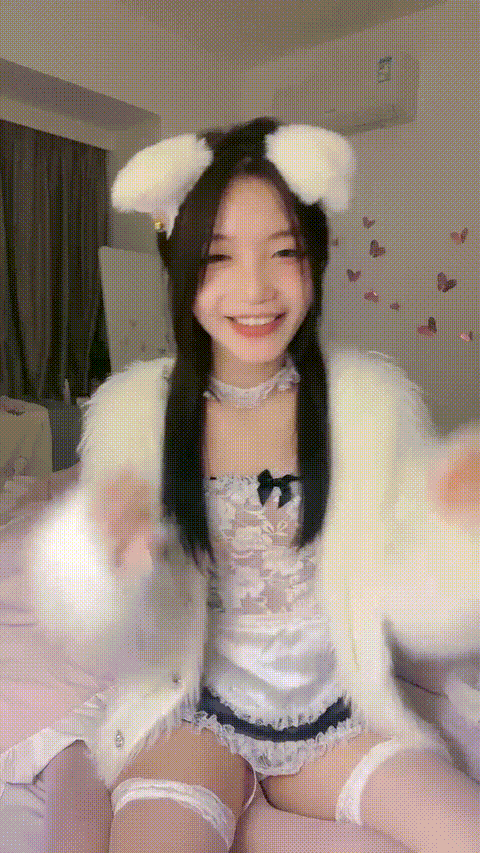 大学生下海大秀 情趣装猫耳朵美少女首次道具抽插4 (3)_p5.gif