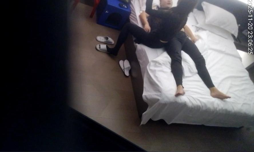 bandicam 2025-11-21 19-03-45-664-11202521203057-3C9.jpg