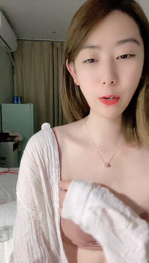 vlc_record_2023_05_28_21h43m19s_cx___p80_compressed.gif