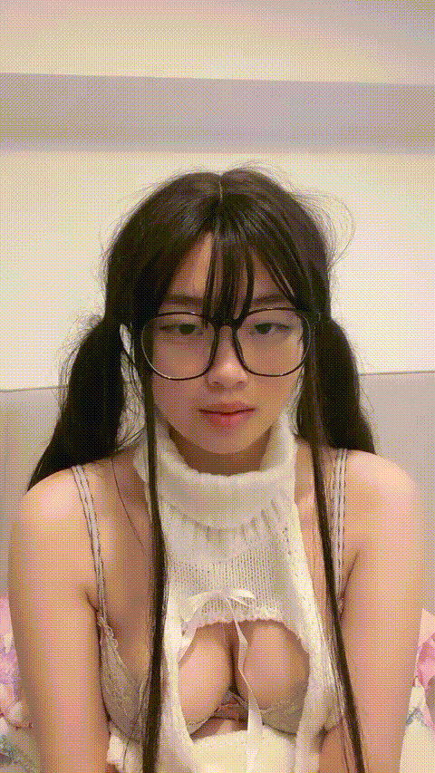 菠萝果酱__4_1_tjyr8_p60_compressed.gif