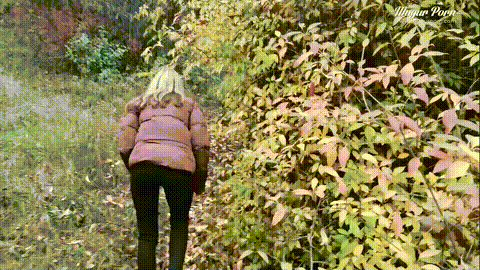 Gina Gerson Loves Fucking Her Pussy Outdoor_p5.gif