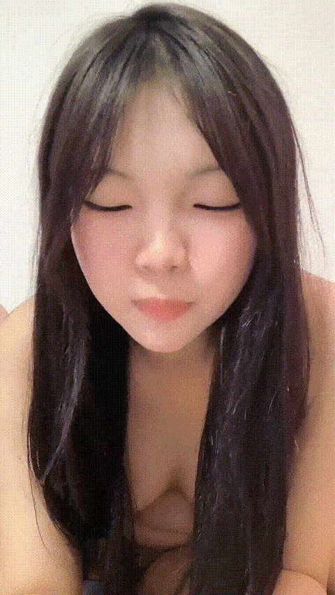 【18粉嫩妹妹】清纯少女！可人少女粉嫩诱人得酮体_8_p40 (2).gif