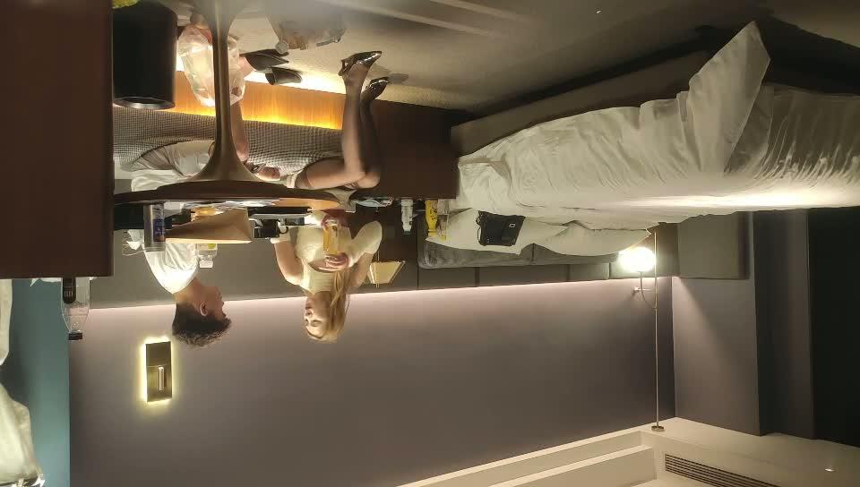 09.jpg