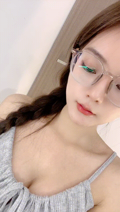 #一只羊_#眼镜妹i_5lzyc_p60_compressed.gif