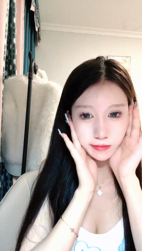 #Q宝   _7_4_0af90_p80_compressed.gif