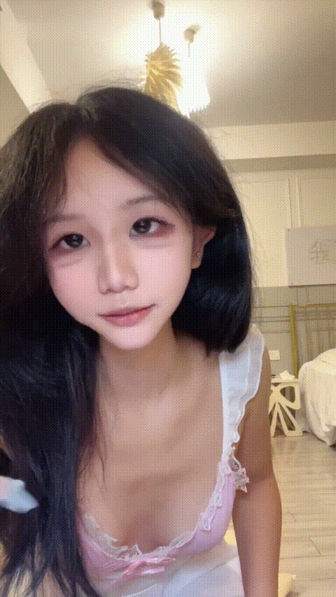 怡怡_小怡饱饱_20260217_204303_p40_compressed.gif