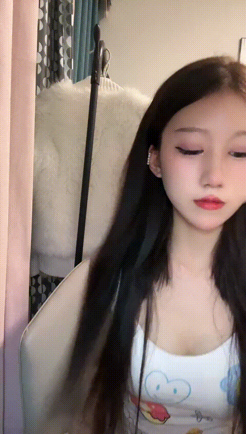 vlc_record_2023_06_01_20h13m33s_cx___p5_compressed.gif