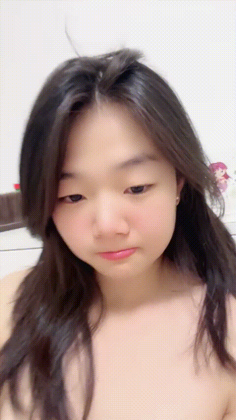 18岁女团_20260201_153741_p80_compressed.gif