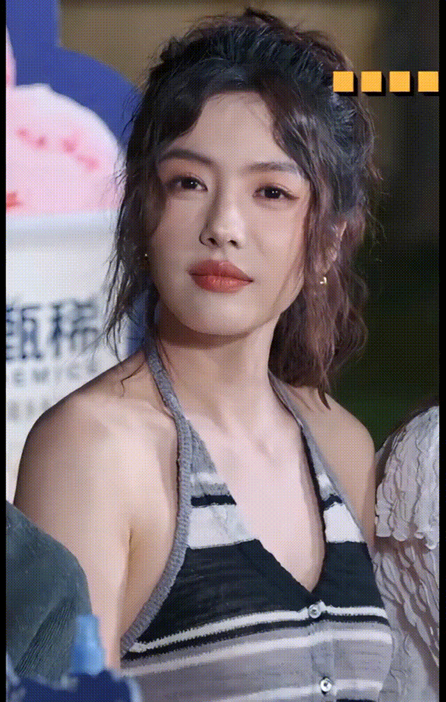 每段效果_00015 00_00_00-00_00_30.gif