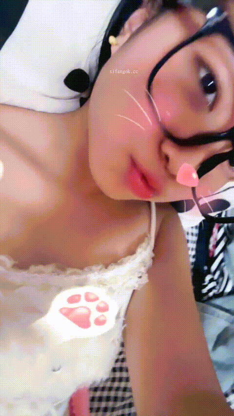 正宗学生妹【06小少女】满脸胶原蛋白好嫩 微胖少女 主动掰穴看内壁 大鸡巴跳蛋自慰 流.gif