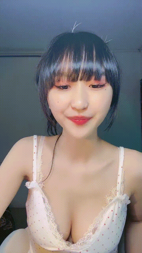 草莓味妹妹_____lektc_p60_compressed.gif