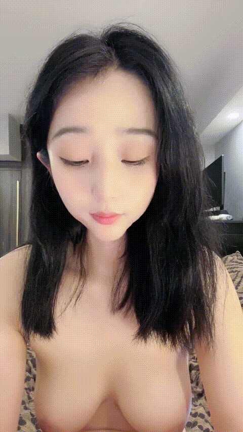 【菲菲】航空大学学妹_极品榨精女神_热舞自慰妥妥收藏品_5_p5_compressed.gif.gif