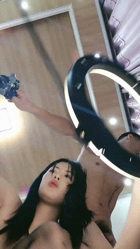 0 (7).gif