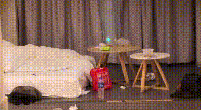 1 (1)_compressed.gif
