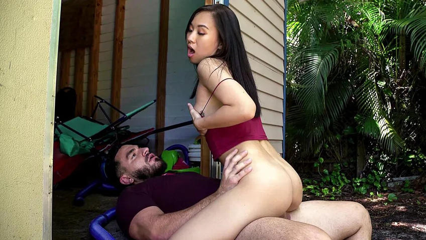 Teen Stepdaughter Caught Fapping In The Shed.jpg