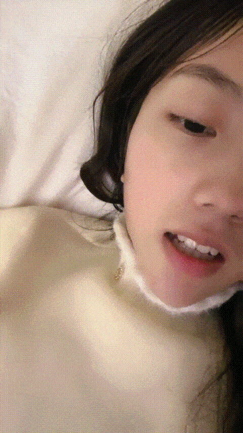 【晚儿】超级清纯校花萝莉女神_宿舍道具自慰流白浆粉红蜜穴_4_p60 (2).gif.gif