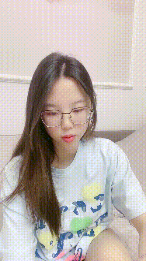 #学生姐妹花_#蜜桃_js8lc_p80.gif