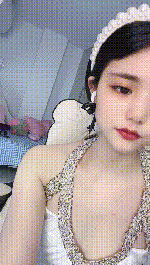 vlc_record_2023_06_07_12h04m37s_cx___p80_compressed.gif