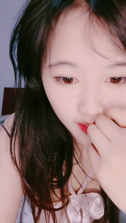 04的小朋友_清纯玉女主播_露脸直播福利视频资源绝品邻家乖乖女_16_p40_compressed.gif.gif