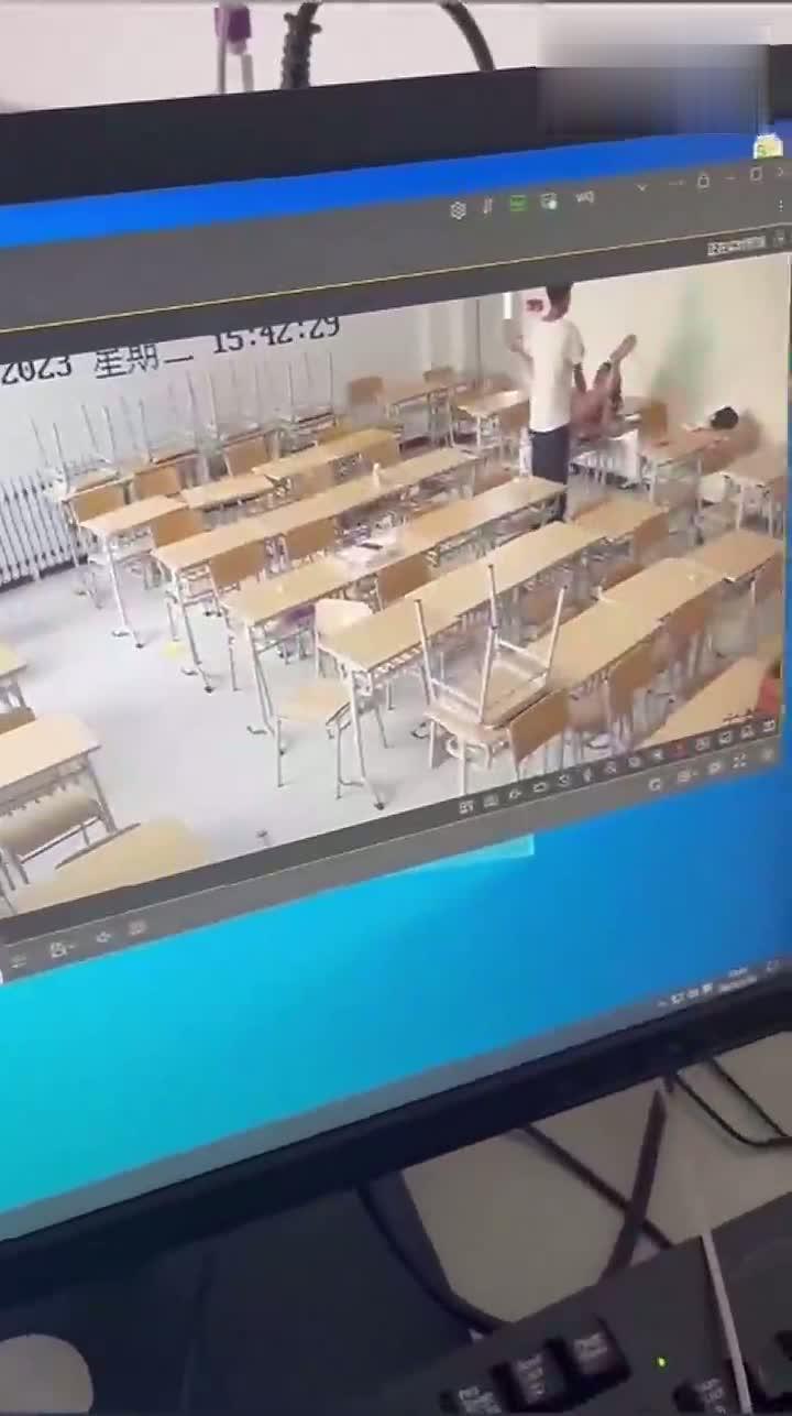02.jpg