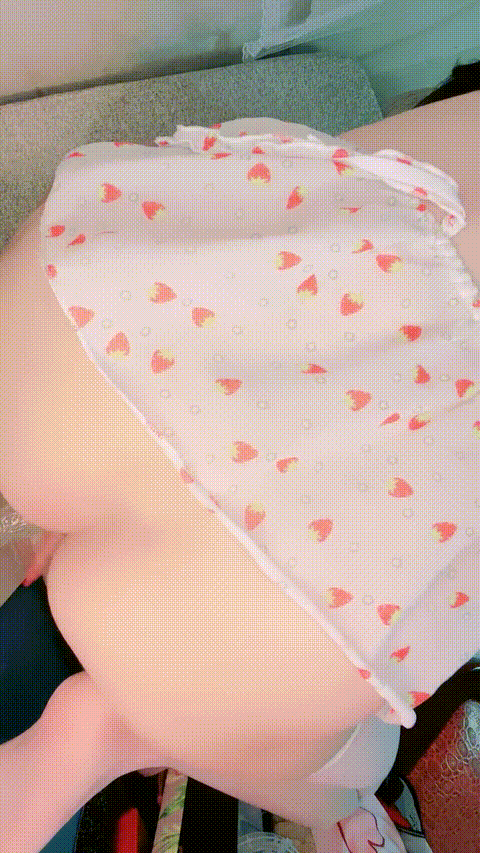 1754752039_5udu4_p80_compressed_compressed.gif