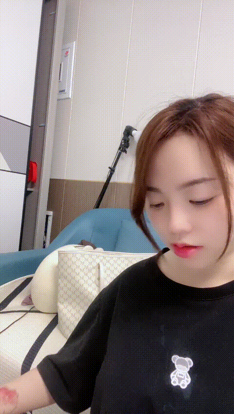 #人间白月光_#烤红_27kw0_p80_compressed.gif