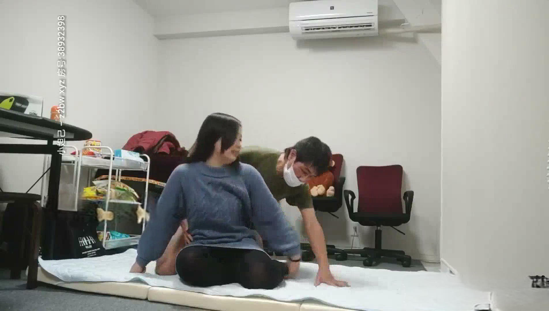 【东京男优探花】面试应聘女优试播_熟女人妻系列_40岁熟女，风骚淫荡欲望难以克制，激.jpg