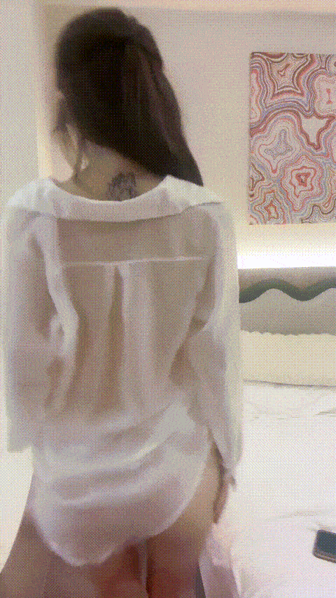 【00年天天】重磅!_网红脸女神道具狂插高潮喷水秒射!_37_p20 (2).gif