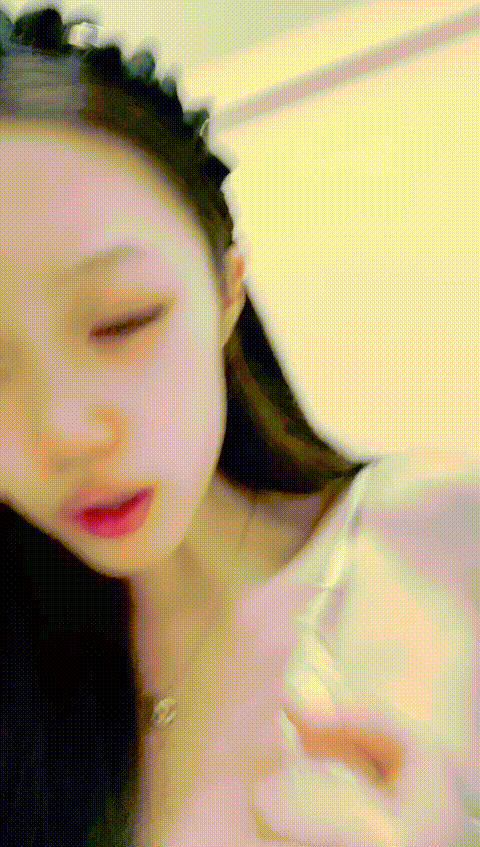 vlc_record_2023_05_28_23h18m37s_cx___p80_compressed.gif